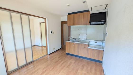 キッチン　※別部屋の写真です