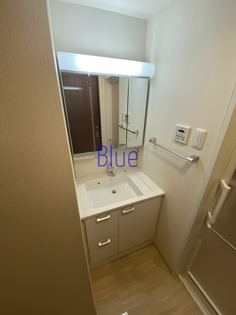 洗面設備　同仕様