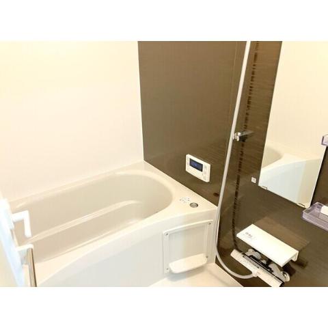 バス・シャワールーム　バス