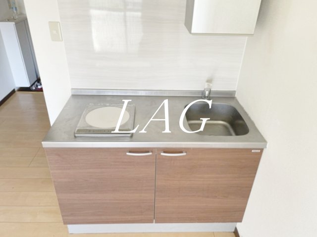 キッチン　キッチンです。