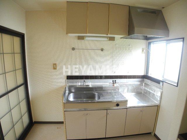 キッチン　※写真は同じ間取りの2階のお部屋です※