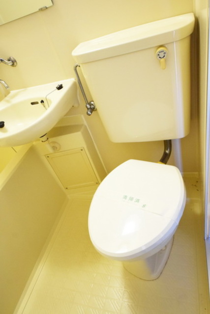 トイレ　～どっこいしょ～