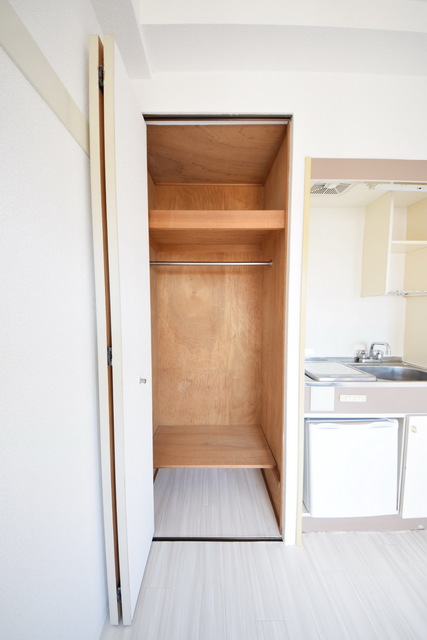 収納　～スペースが分かれているので収納しやすいです～