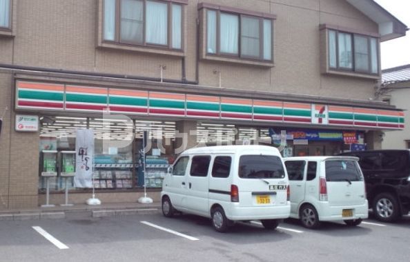 コンビニ　セブンイレブン津田沼店（コンビニ）まで540m