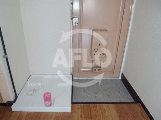 その他　沢村マンション　洗濯機置き場（反転タイプあり）