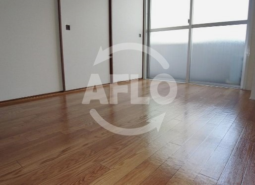 居室・リビング　沢村マンション　洋室（反転タイプあり）