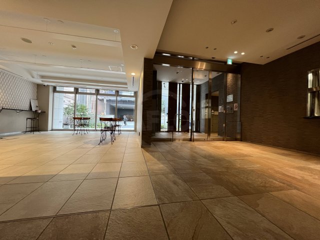 ロビー　アンビエンテ四ツ橋　ロビー