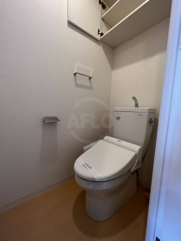 トイレ　アンビエンテ四ツ橋　温水洗浄便座