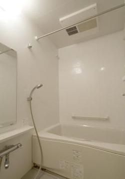 バス・シャワールーム　浴室（他部屋参考）