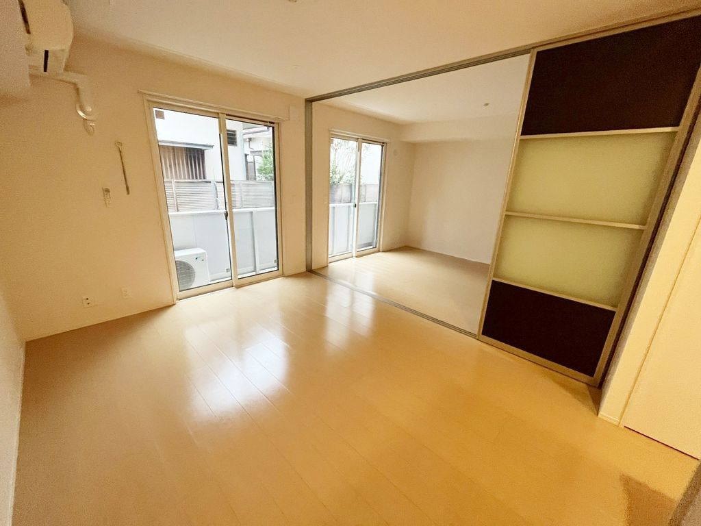 居室・リビング　★茅ヶ崎駅・海岸まで平坦アクセス★