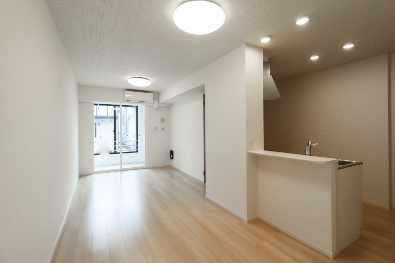 居室・リビング　図面と現状に相違がある場合には現状を優先