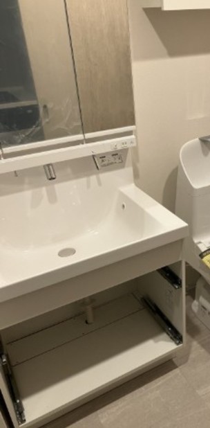 洗面設備　同仕様