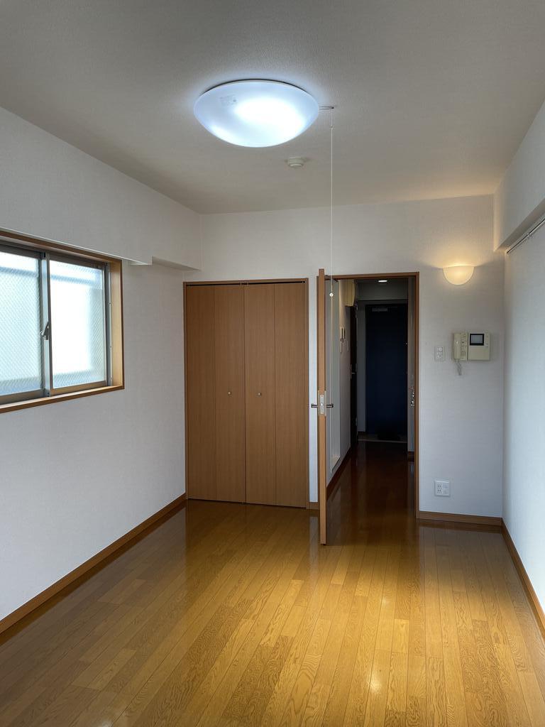 居室・リビング　（前回募集時参考写真）