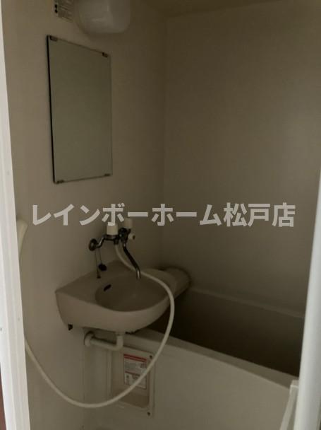 バス・シャワールーム　ゆったり過ごせるお風呂です