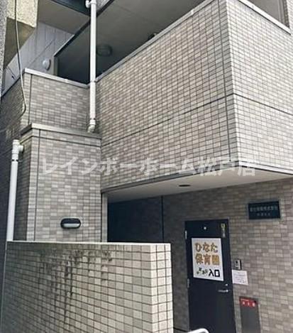 エントランス　清潔なエントランスです