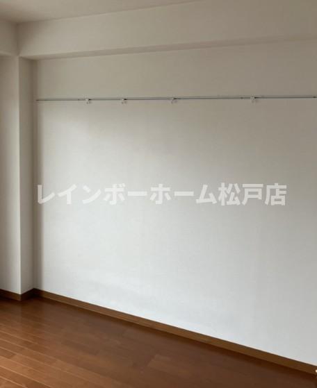 その他部屋・スペース　使い勝手のいい寝室です