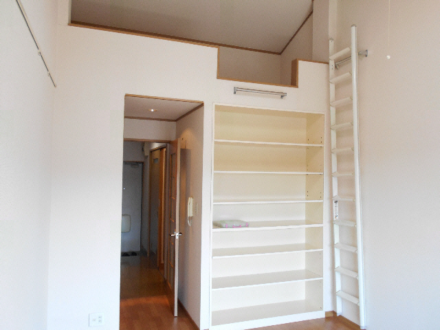 居室・リビング　居室