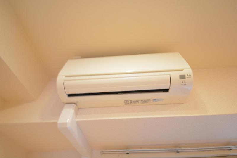 その他設備　アビエール松屋町　エアコン