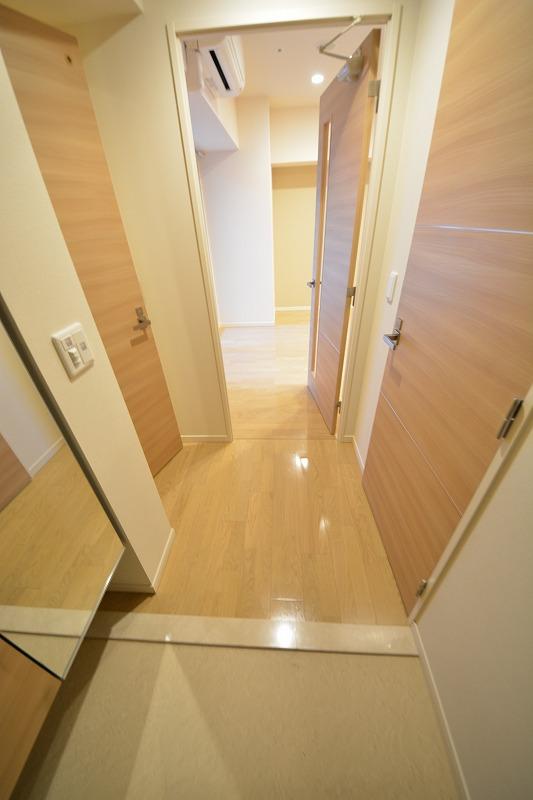 玄関　アビエール松屋町　玄関