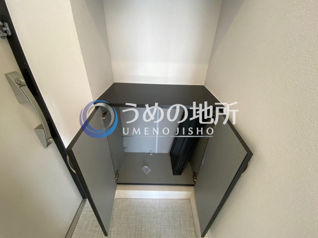 収納　靴箱