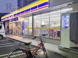 コンビニ　ミニストップ豊中少路店（コンビニ）まで817m