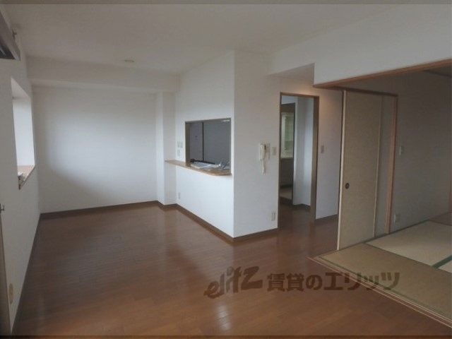 居室・リビング　居室