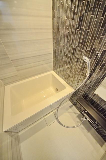 バス・シャワールーム　■浴室暖房乾燥機能付きバス♪