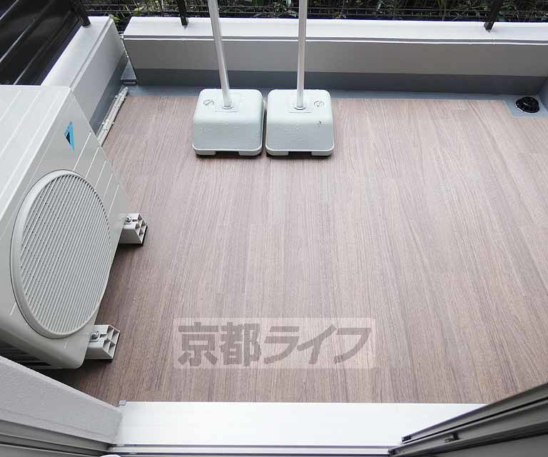 バルコニー　広いバルコニですね！