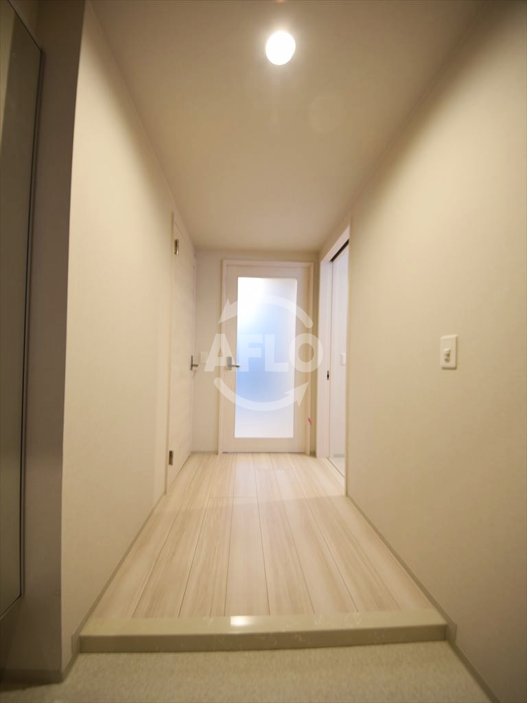 玄関　パークサイド本町　玄関