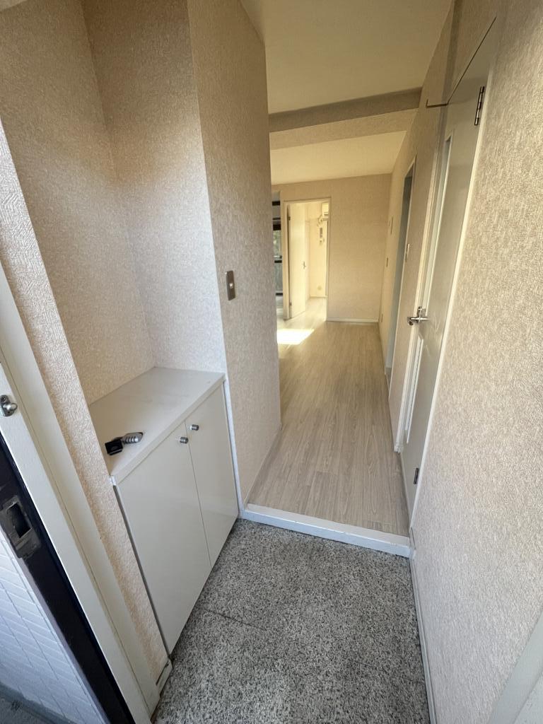 玄関　※他部屋参考写真