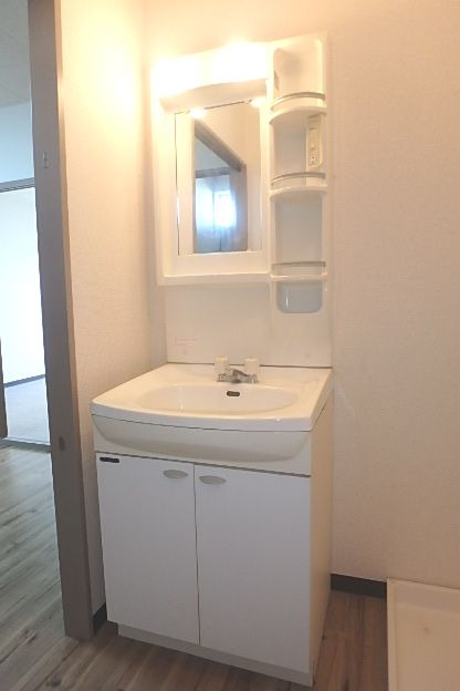 洗面設備　人気の独立洗面台♪