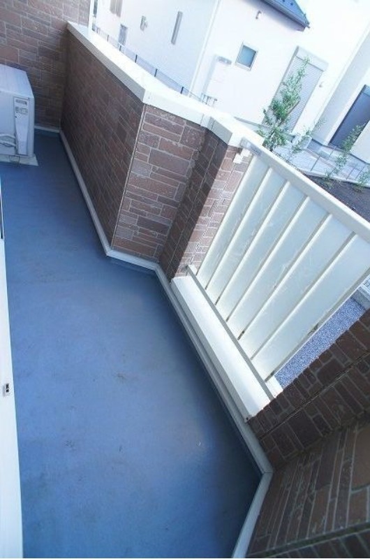 バルコニー　図面と現状に相違がある場合には現状を優先