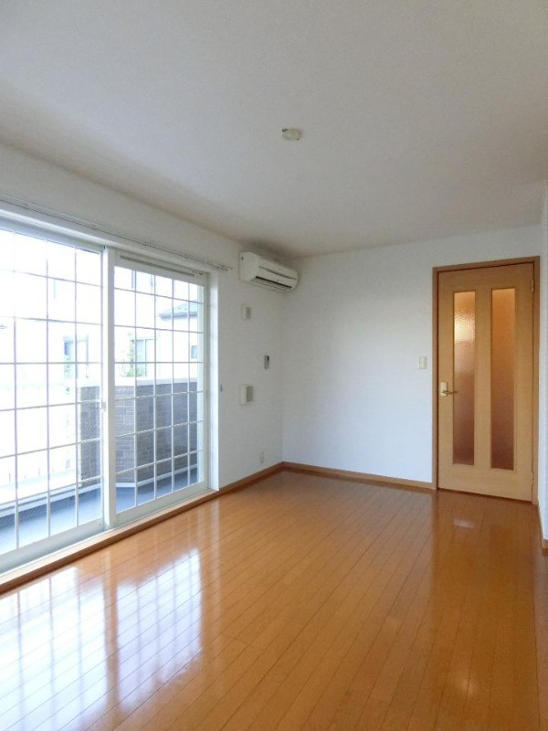 居室・リビング　図面と現状に相違がある場合には現状を優先