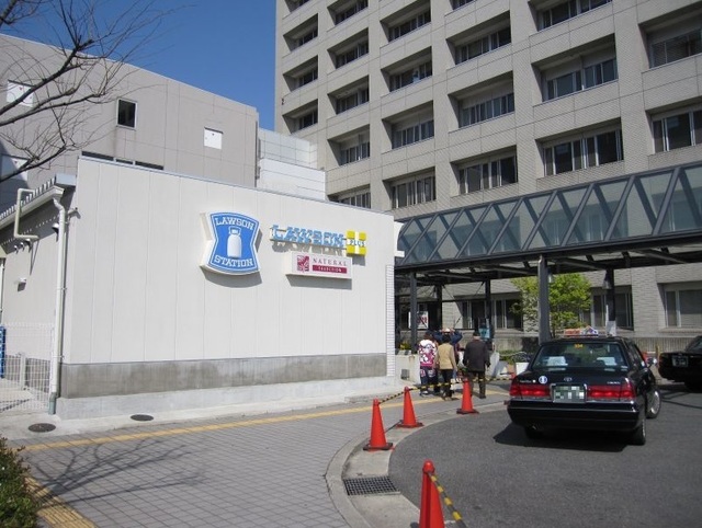 コンビニ　ローソン大阪南医療センター店（コンビニ）まで628m