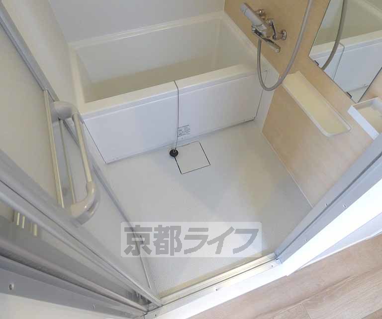 バス・シャワールーム　お風呂です。
