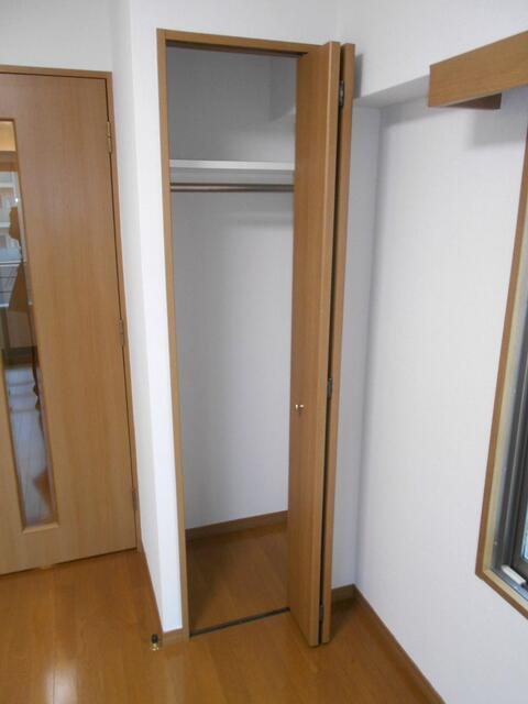 収納　（同タイプ別部屋参考写真）?