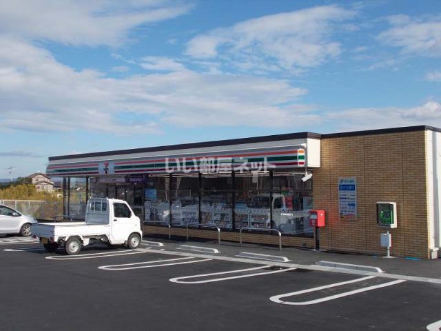 コンビニ　セブンイレブン米山中津山店（コンビニ）まで3129m
