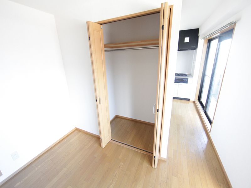収納　クローゼット　同マンション参考