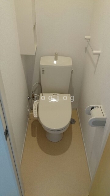 トイレ　温水洗浄便座完備！