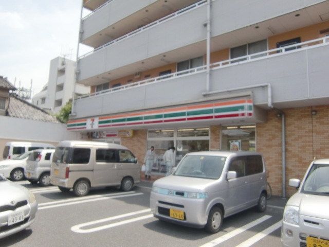 コンビニ　セブンイレブン市川平田1丁目店（コンビニ）まで1325m