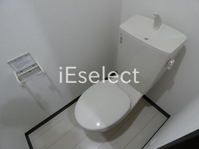 トイレ　シンプルなトイレです。