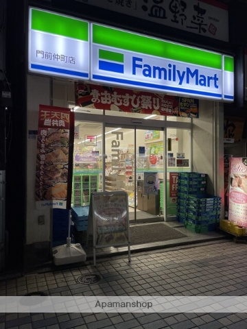 コンビニ　ファミリーマート江東門前仲町店（コンビニ）まで78m