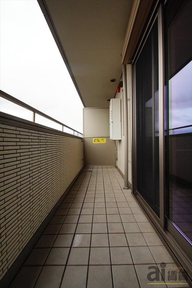 バルコニー　※同仕様写真