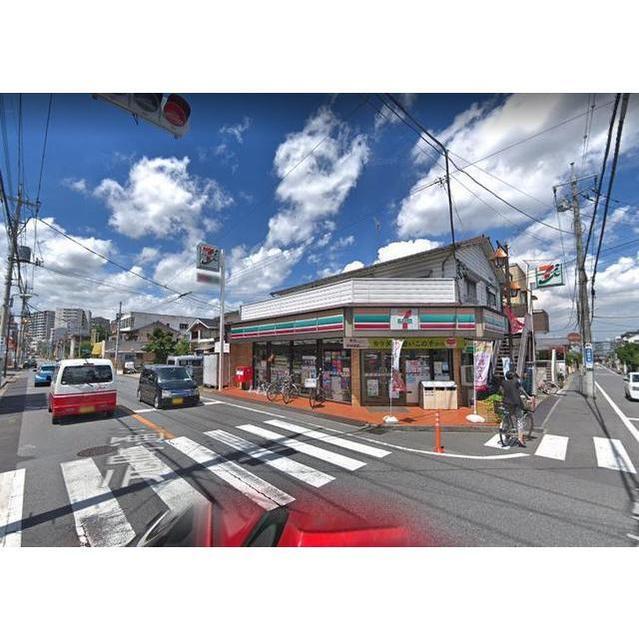 コンビニ　セブンイレブン浦和元町中央店（コンビニ）まで400m
