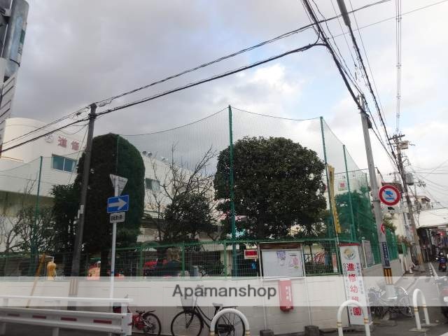 幼稚園・保育園　進修幼稚園（幼稚園・保育園）まで390m