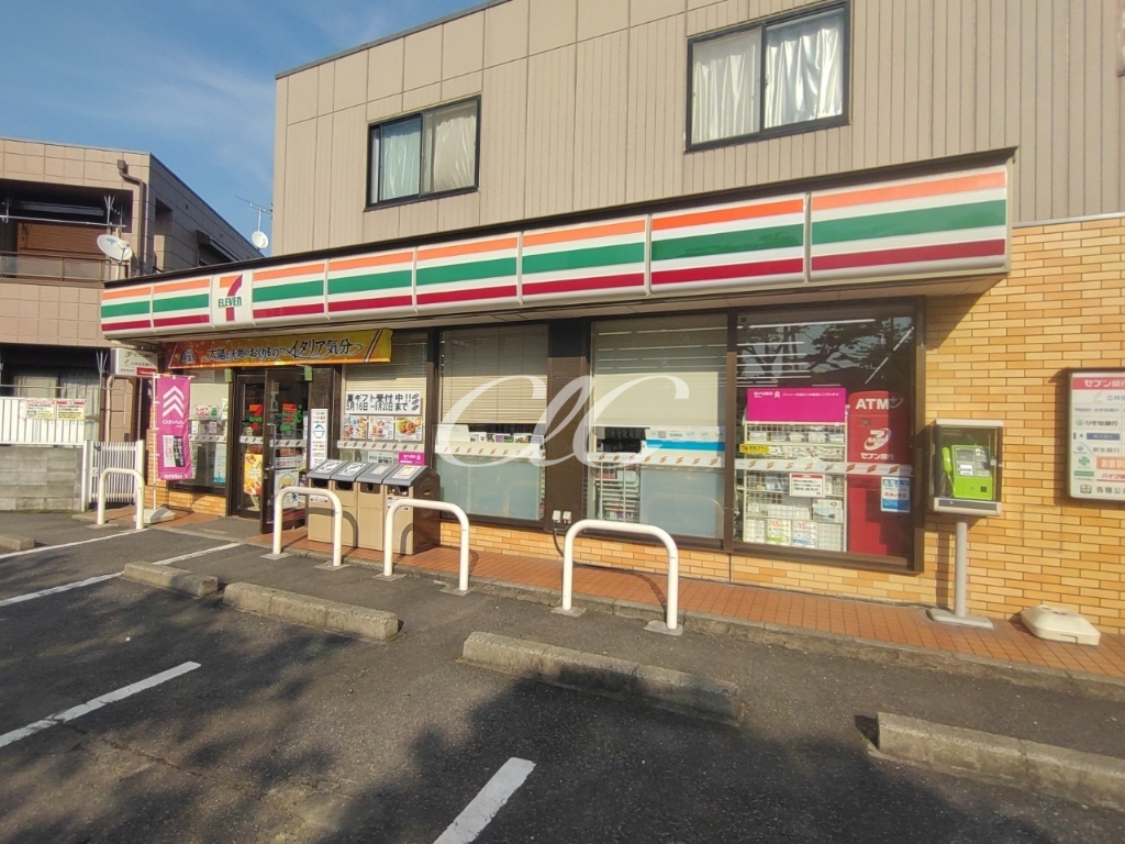 コンビニ　セブンイレブン江戸川春江町5丁目店（コンビニ）まで395m