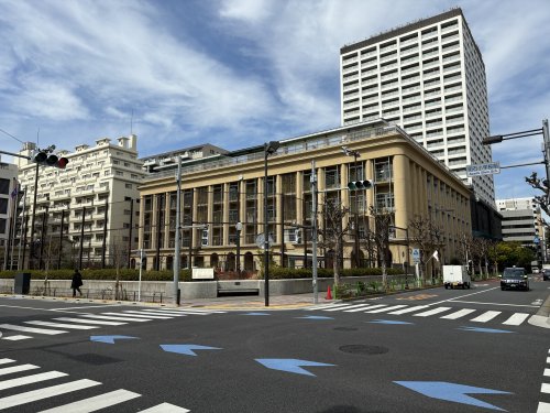 小学校　中央区立明石小学校（小学校）まで138m