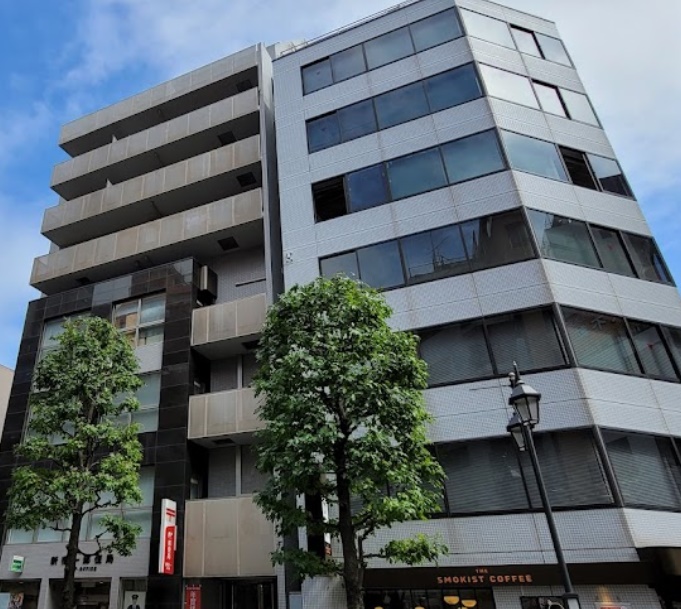 郵便局　新宿一郵便局（郵便局）まで67m