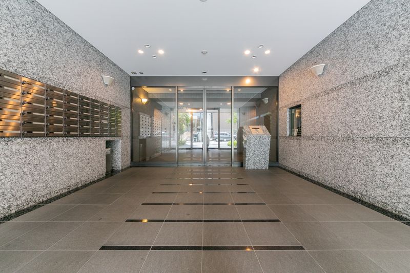 エントランス　ルーブル大塚参番館　豊島区北大塚1