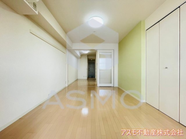 居室・リビング　同マンション別部屋　参考写真